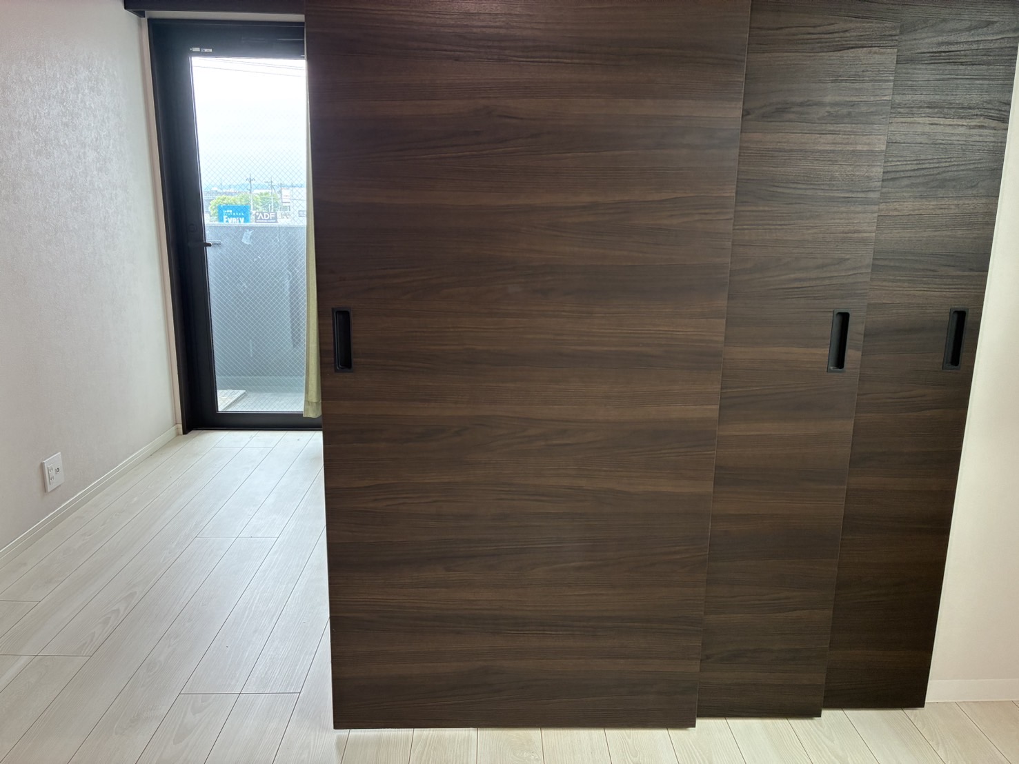 建具の剥がれ補修