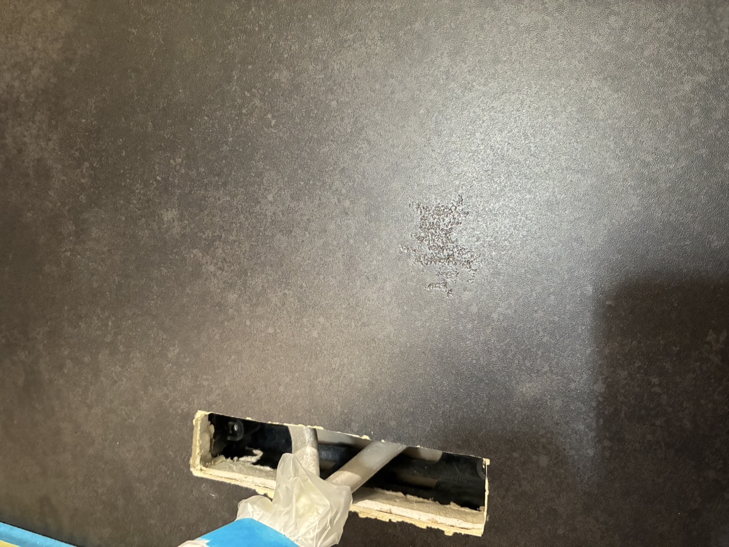 壁パネルの補修