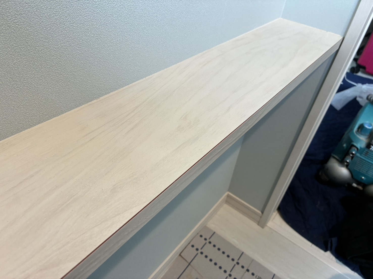 カウンターの塗装補修